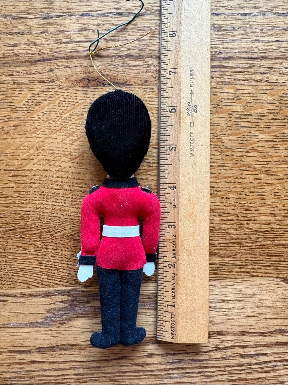 VTG St. Nicolas Christmas British Guard in Red and Black and Big Ben ornaments - Picture 3 of 5